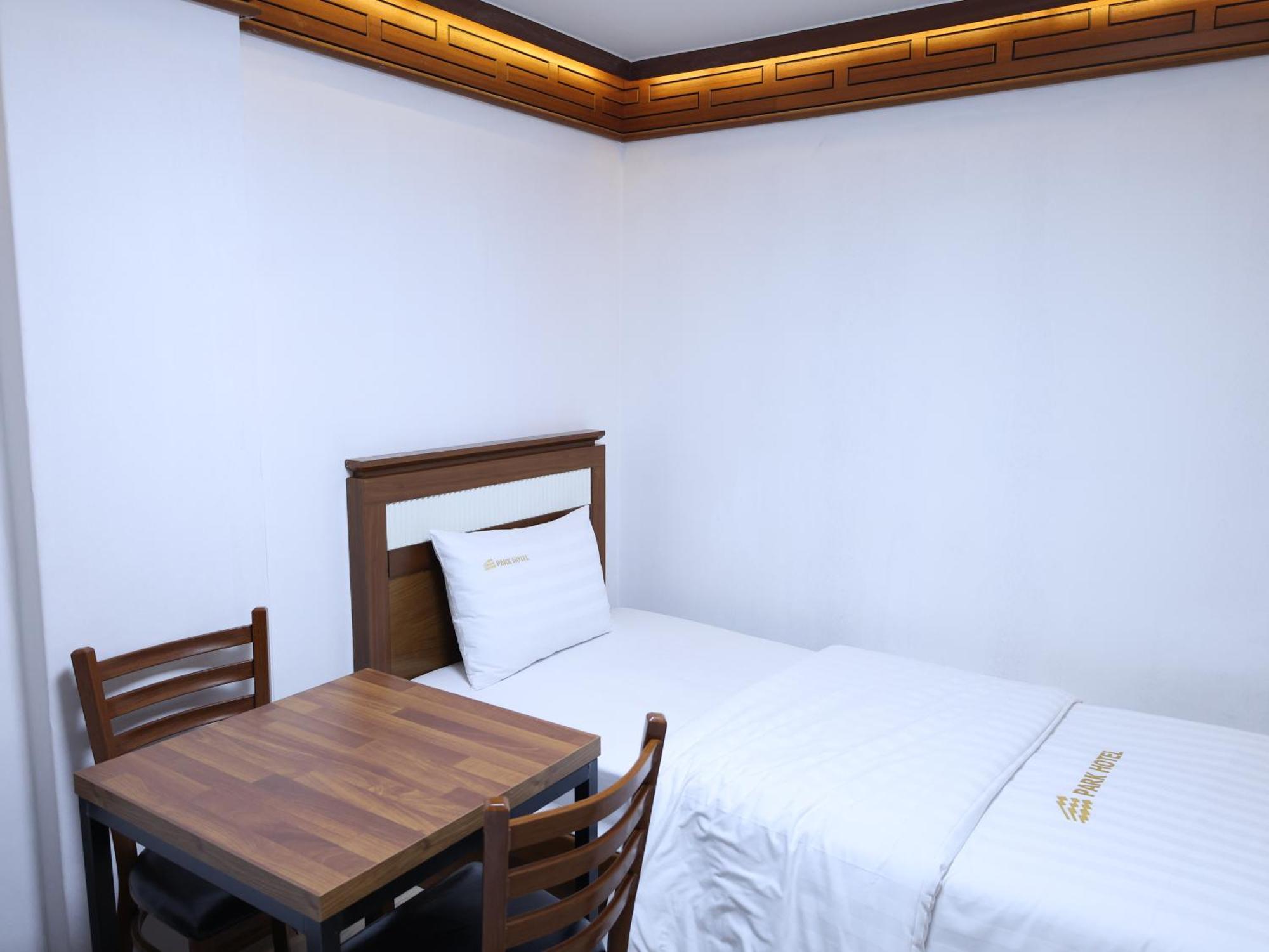 Goodstay Andong Park Hotel Exteriör bild