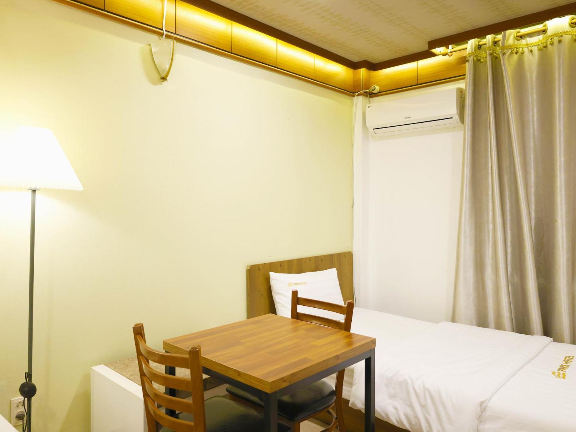 Goodstay Andong Park Hotel Exteriör bild