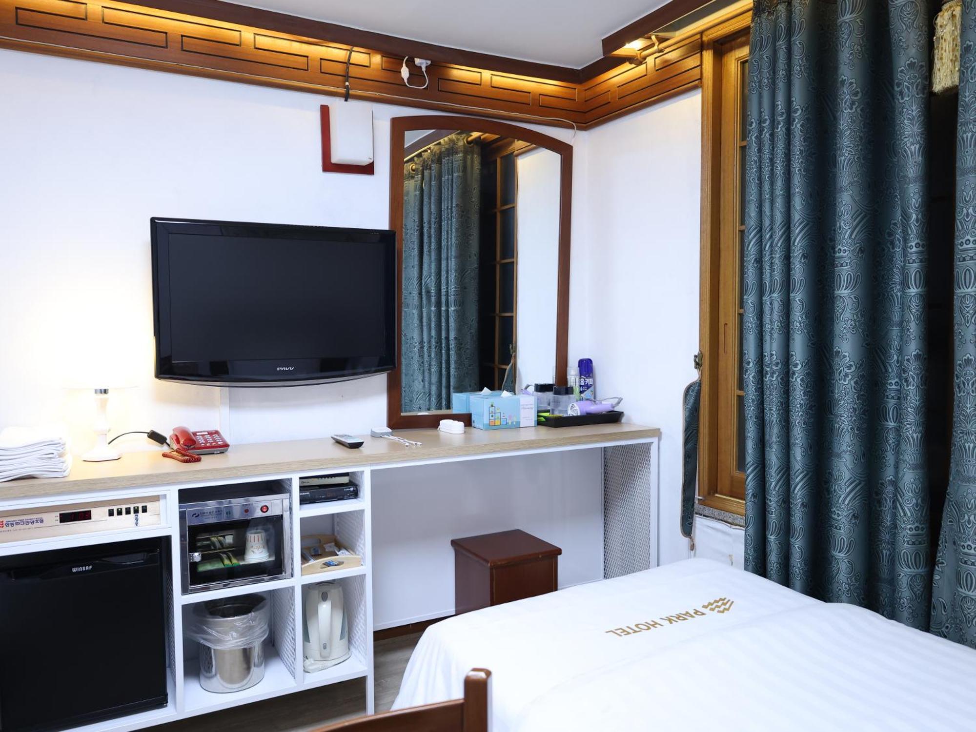 Goodstay Andong Park Hotel Exteriör bild