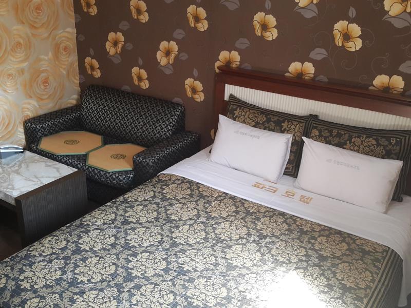Goodstay Andong Park Hotel Exteriör bild